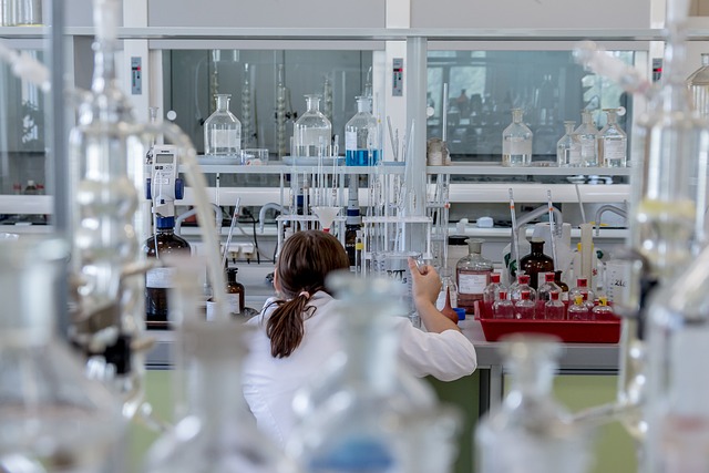 Jak działa biopreparat bakteryjny? Mechanizm rozkładu węglowodorów